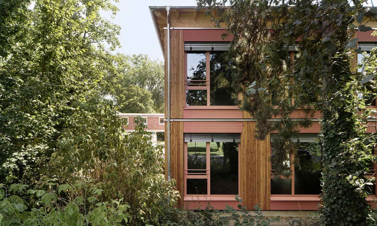 Construction modulaire en bois de l’école primaire Flittard de Cologne